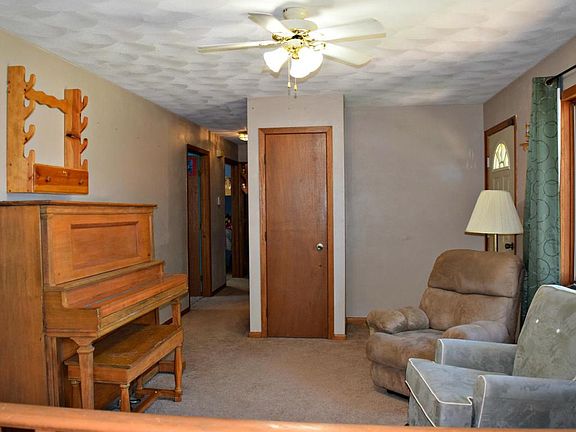 5th image of 345 Kriesel Pl NE