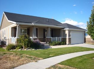 106 E Cottage Cv, Saratoga Springs, UT 84045