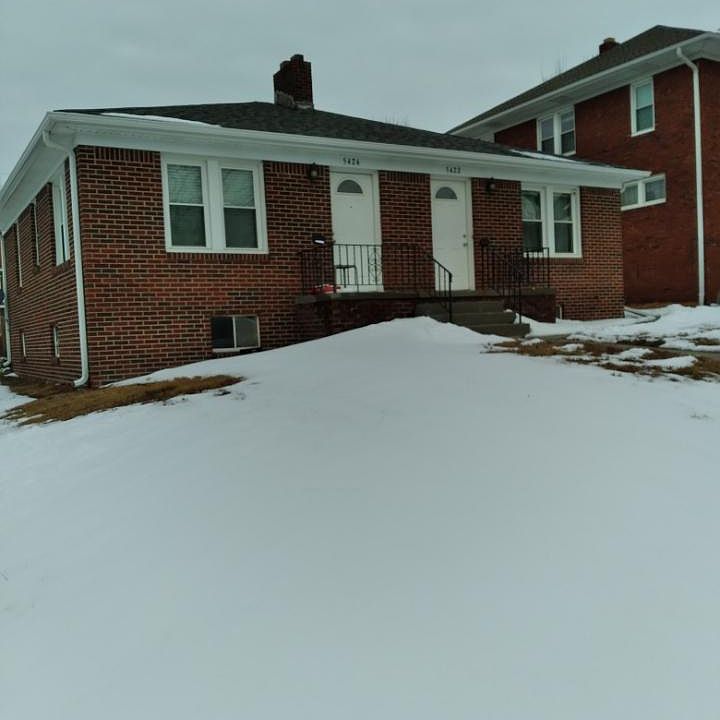1st image of 5424 Leavenworth St