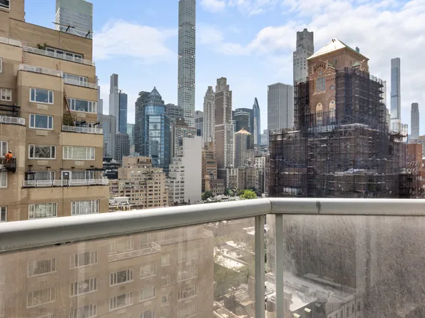 188 East 64th Street image 4 of 10