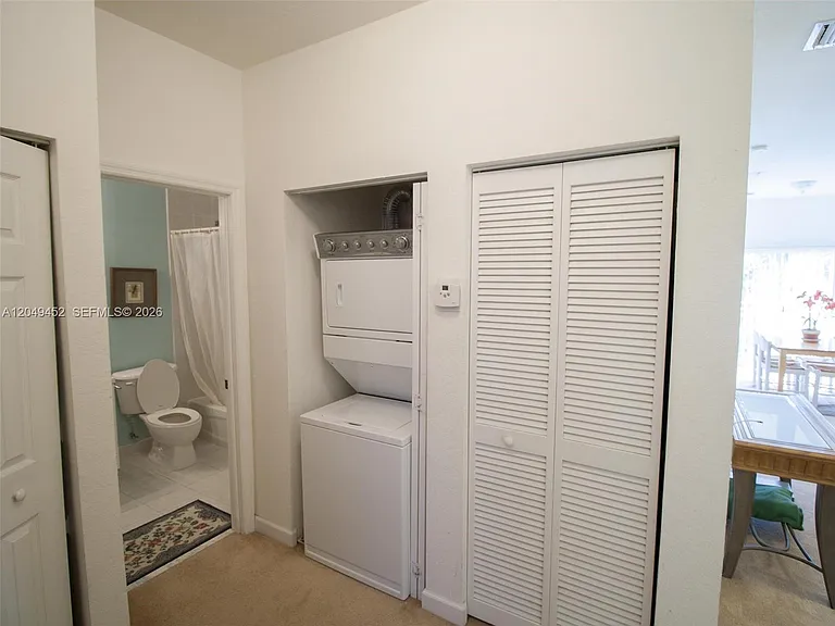 2728 NE 3rd Ct #206 — Photo 12
