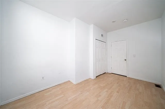 89 Booraem Ave #1L — Photo 9