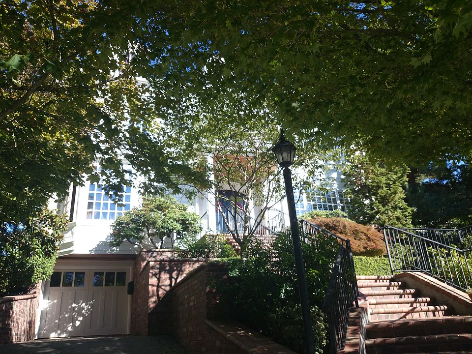 1st image of 3396 46th Ave NE