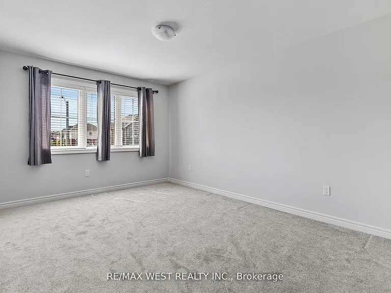 3602 Carolina Ct — Photo 26