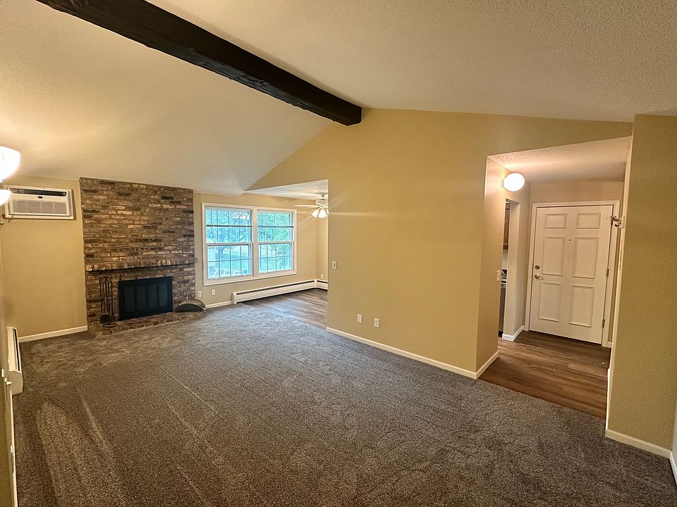 1st image of 821 Smetana Rd APT 5