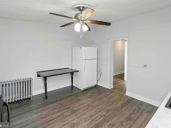 4th image of 132 W Ridge Rd #A