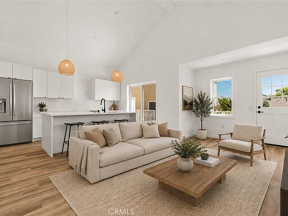 2nd image of 226 B Arena St