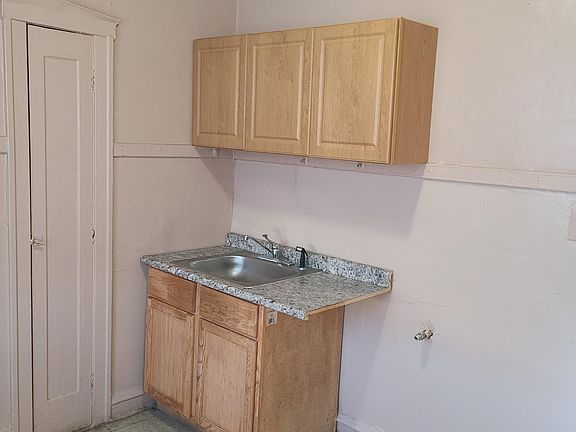 2nd image of 124 N Long Ave #2B