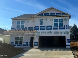 648 Saint Andrews Dr, Kingsport, TN 37664