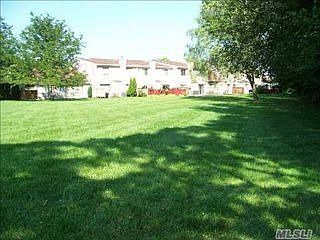 1st image of 74 S Pond Ln