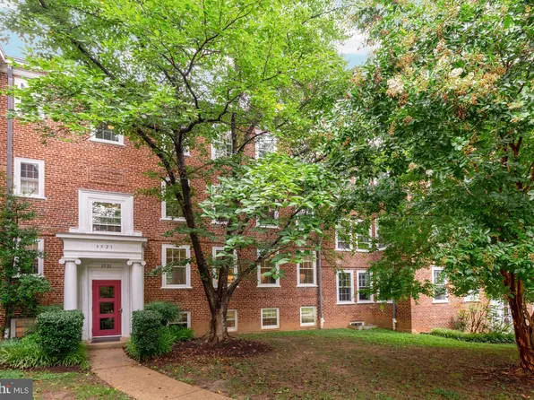 3521 39th St NW APT A493, Washington, DC 20016