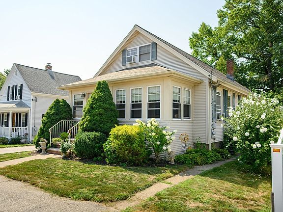 2nd image of 57 Columbus Ave