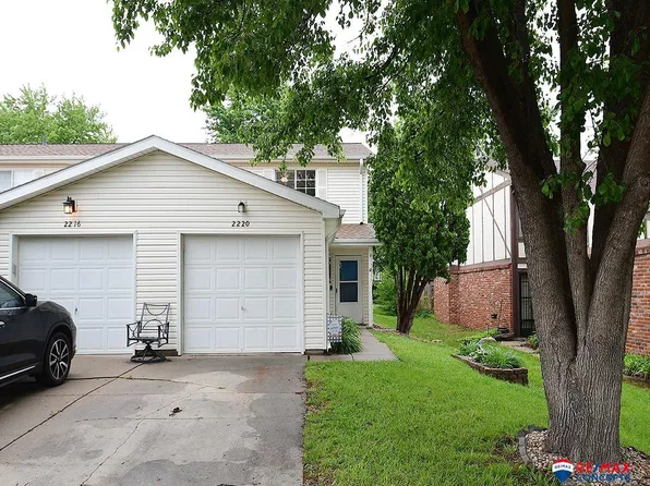 2220 SW 19th St, Lincoln, NE 68522