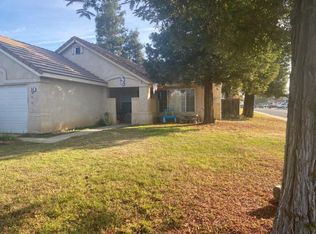 314 S Reinway Ave, Waterford, CA 95386