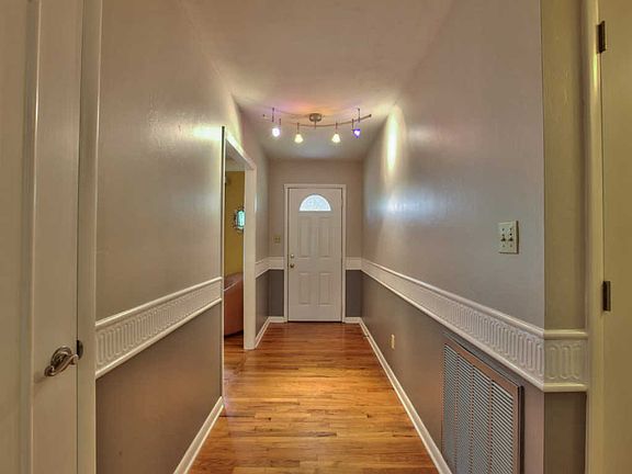 5th image of 3009 Brandemere Dr
