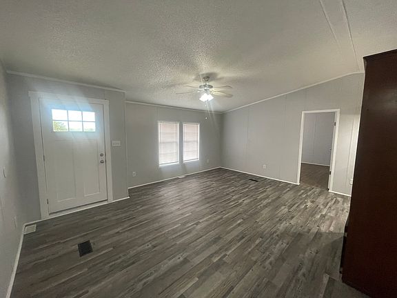 2nd image of 124 Boone Ave