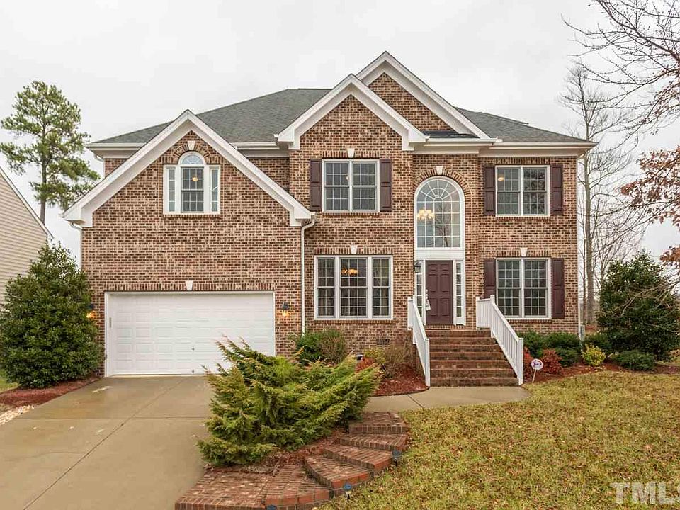 1st image of 1803 Hemlock Hill Dr