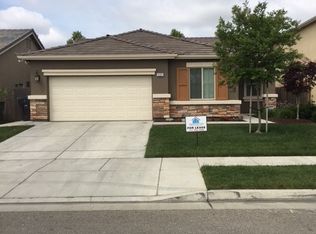 1501 N Silvervale St, Visalia, CA 93291