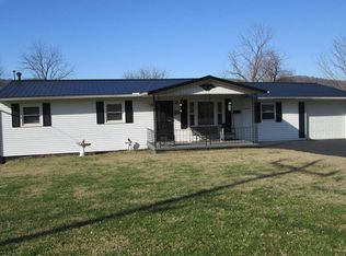 3843 E Ky 8, Vanceburg, KY 41179