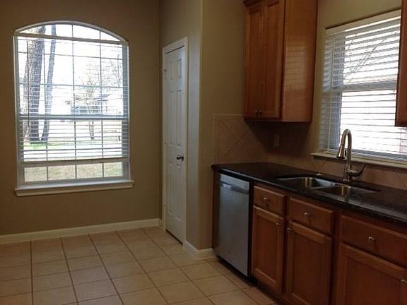 4th image of 12723 Brightwood Dr