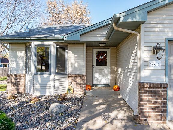 2nd image of 13694 Hidden Creek Dr