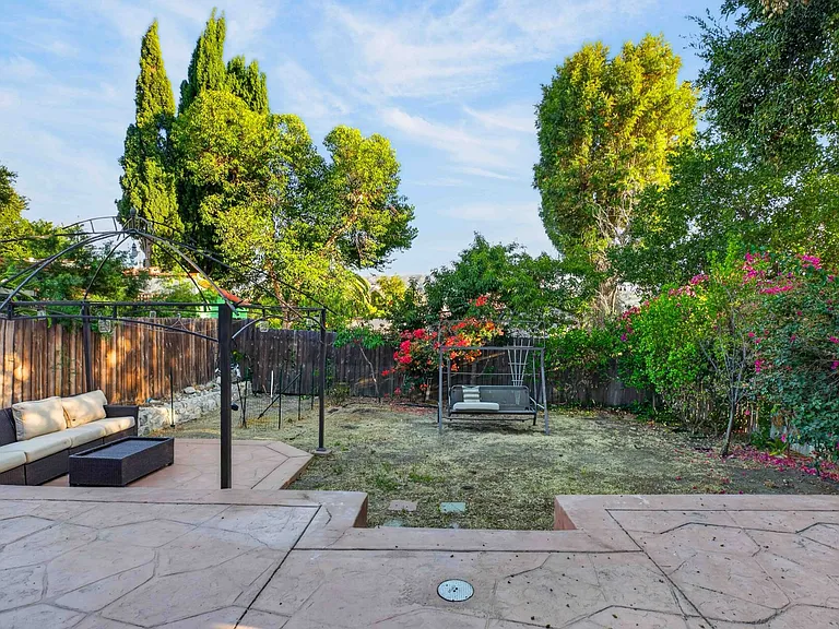 6944 Beckett St — Photo 25