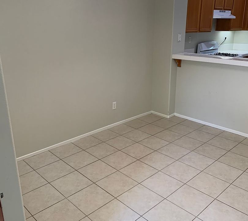 1st image of 1800 E Lakeshore Dr Unit 2807