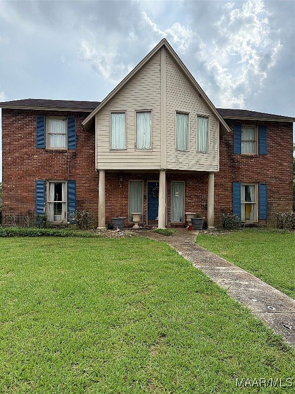 7260 Rolling Hills Blvd