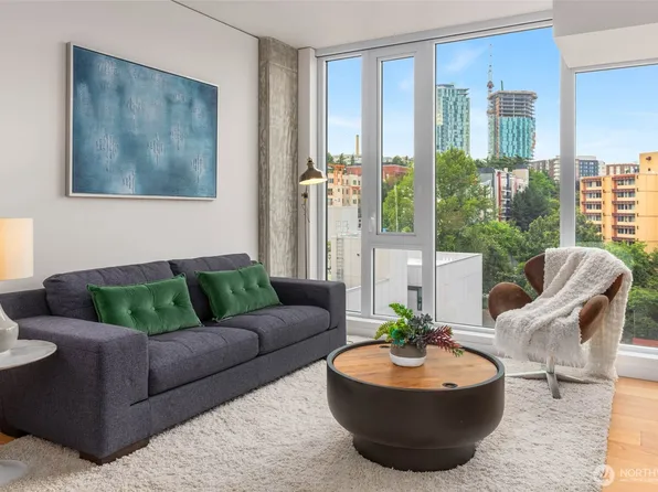 450 S Main Street #903, Seattle, WA 98104