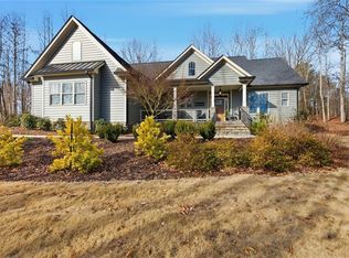 7671 Fern Ln, Lula, GA 30554