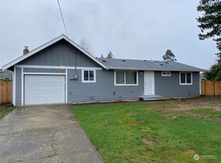 1313 S 279th St, Des Moines, WA 98198