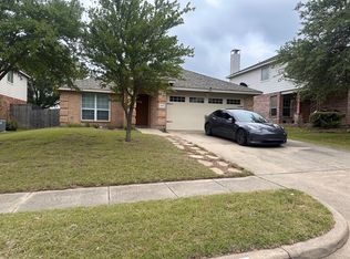 4816 Kingfisher Ln, Mesquite, TX 75181