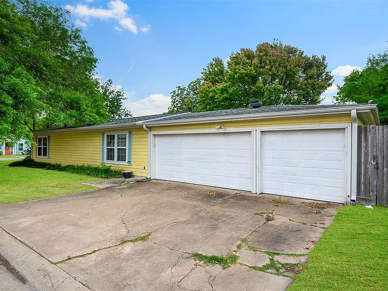 127 Marlin Ave — Photo 24
