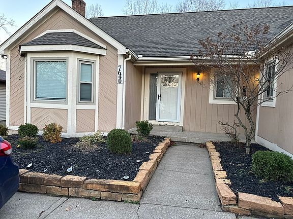 4th image of 7638 Deercreek Dr