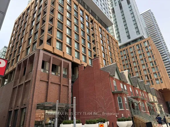 8 Widmer St #503, Toronto, ON M5V 0W6