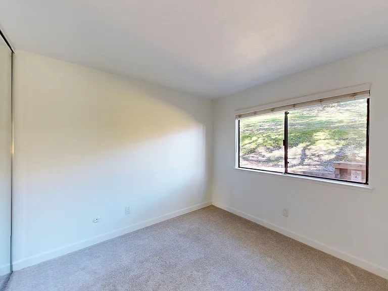 37-1 Clay Ct #37 — Photo 17