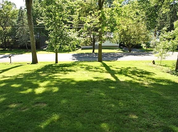 View of front yard from the front door