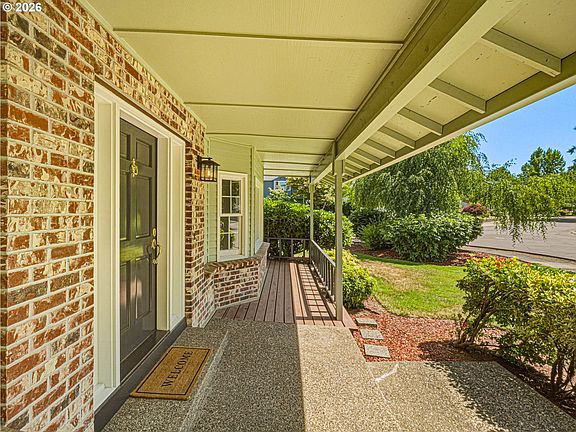 5th image of 20859 SW 103rd Dr