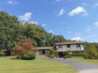 12641 Chinquapin St, Cassville, MO 65625