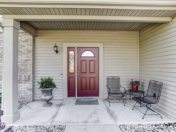 2nd image of 5318 Keswick Ln