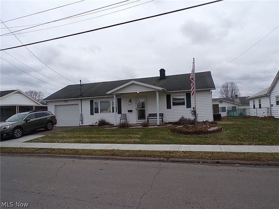 3rd image of 2201 Nora St