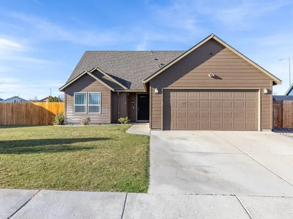 5208 Cleveland Ln, Pasco, WA 99301