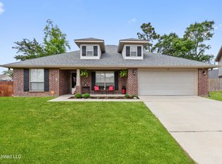 105 Oyster Catcher Cv, Ocean Springs, MS 39564