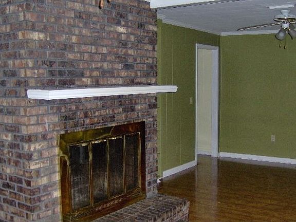 4th image of 1758 County Road 7