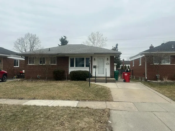 24535 Willowby Ave, Eastpointe, MI 48021