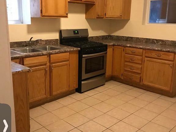 3rd image of 2522 N California Ave #2