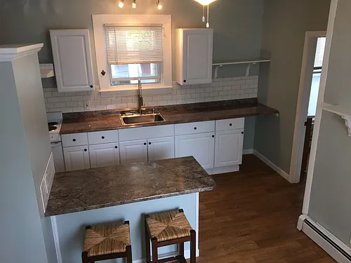 34 Seavey St Photo 1