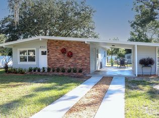 8711 N Larkhall Pl, Tampa, FL 33604