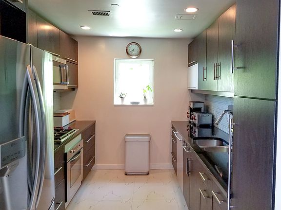 4th image of 3751 Riverdale Ave APT 4B