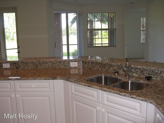 5th image of 4529 Dalmahoy Ct APT 102